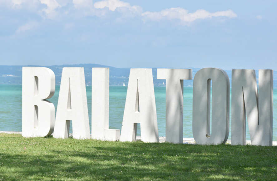 Megduplázódtak a Balaton-ingatlanárak pár év alatt – miért érdemes Balatonfüred luxus ingatlanba fektetni?